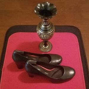 Never Worn Shoes